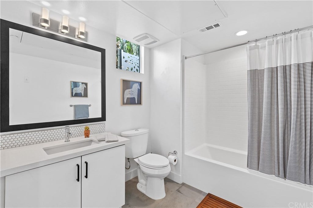 118 S Avenue 50, Unit 301