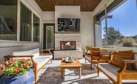 Stunning Vintage Oaks Home in New Braunfels, TX!