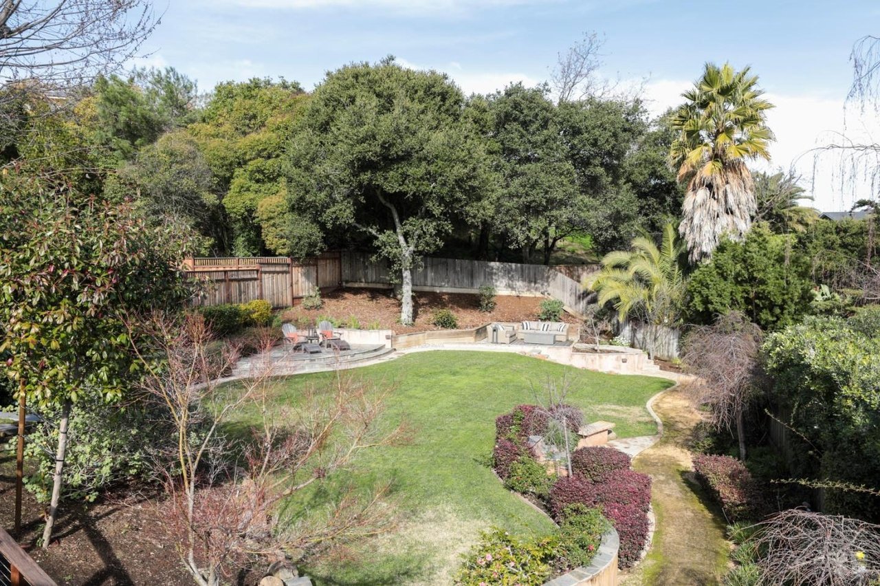 2432 Melendy Drive