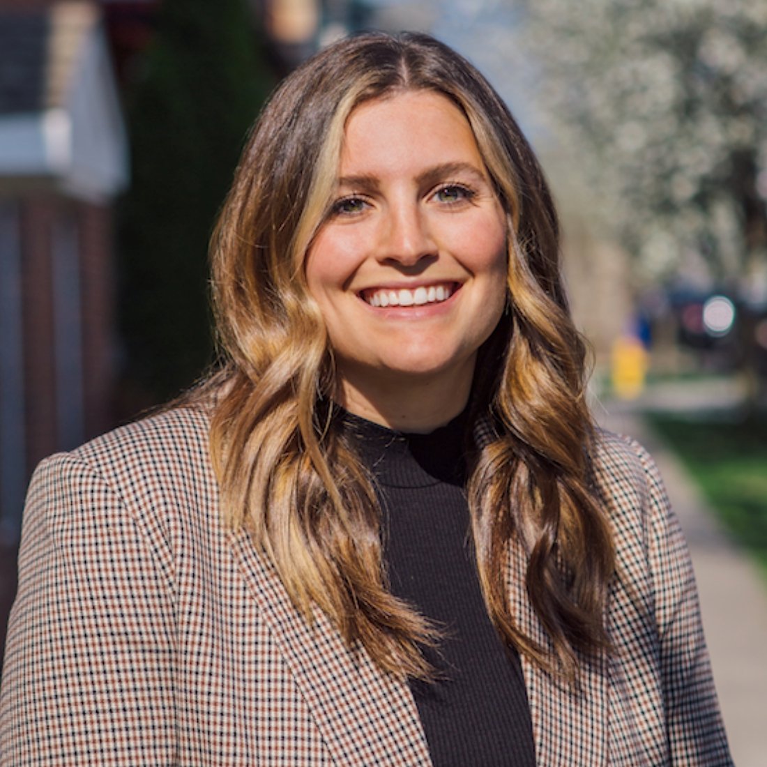 Gabrielle Lyon Harrisburg, PA Real Estate Agent Headshot