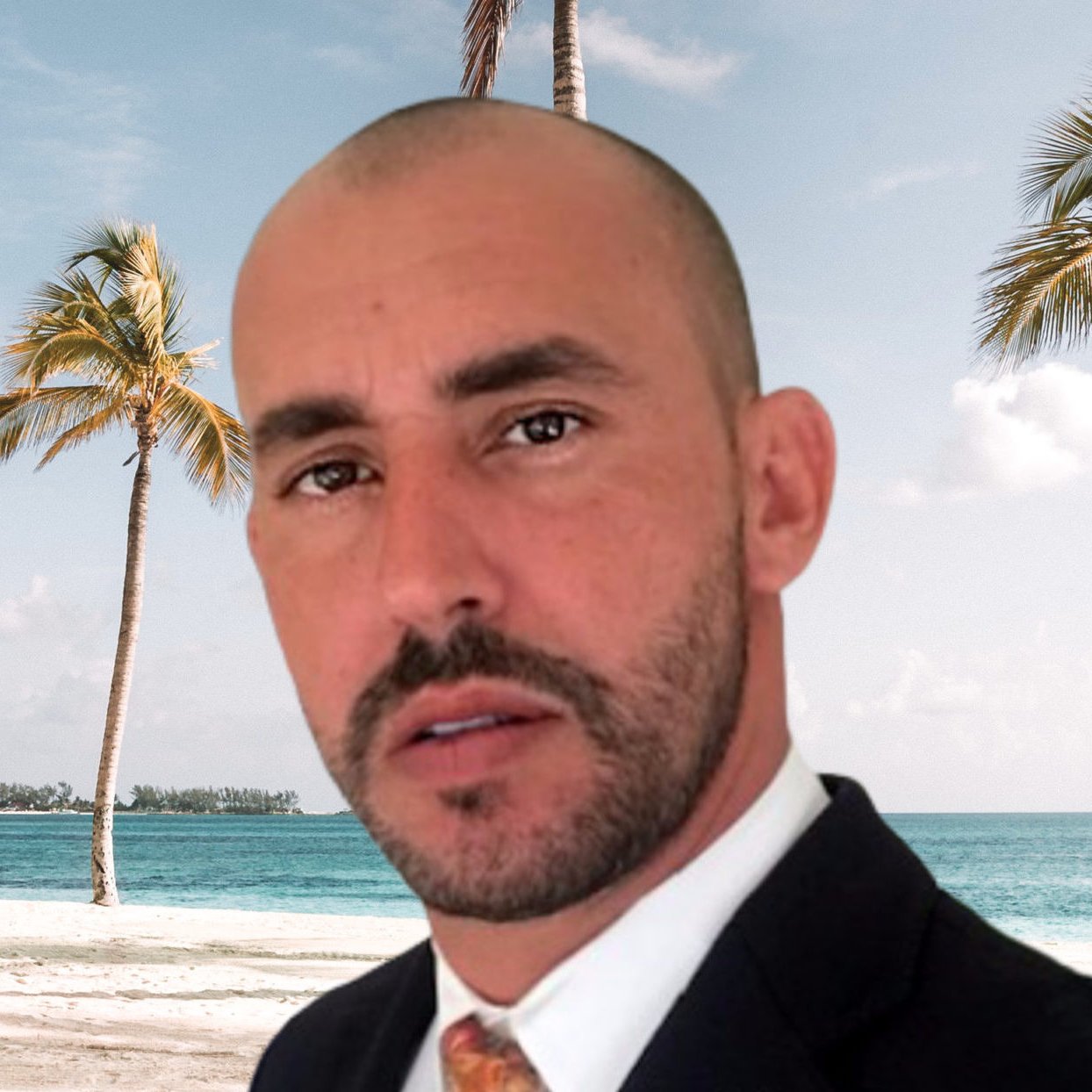 Roberto Grangeiro Ferreira Miami Beach, FL Real Estate Agent Headshot