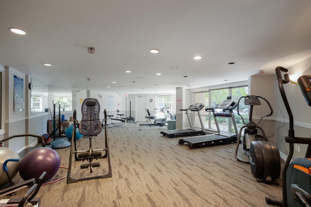 1245 Quayside Dr, #1805