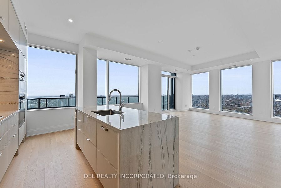 Unparalleled Penthouse Views