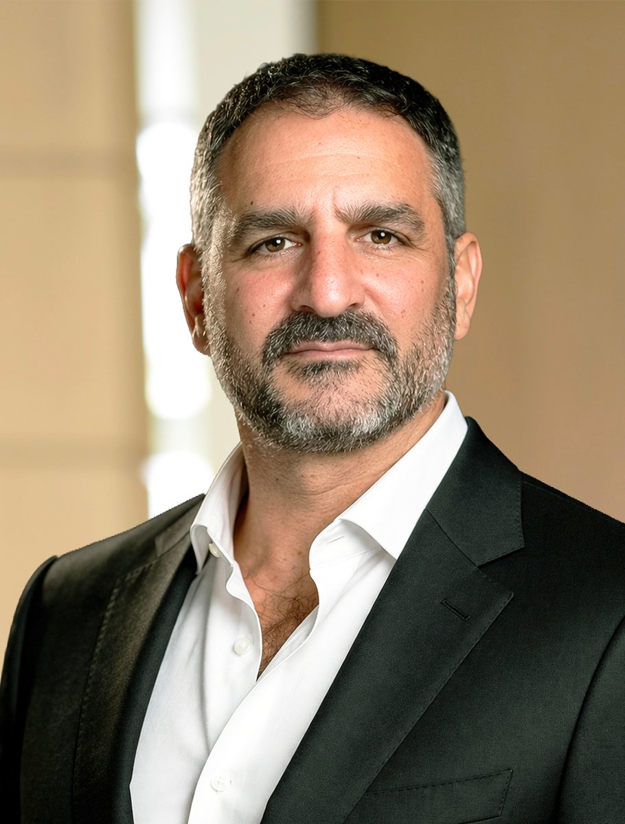 Victor Nissani