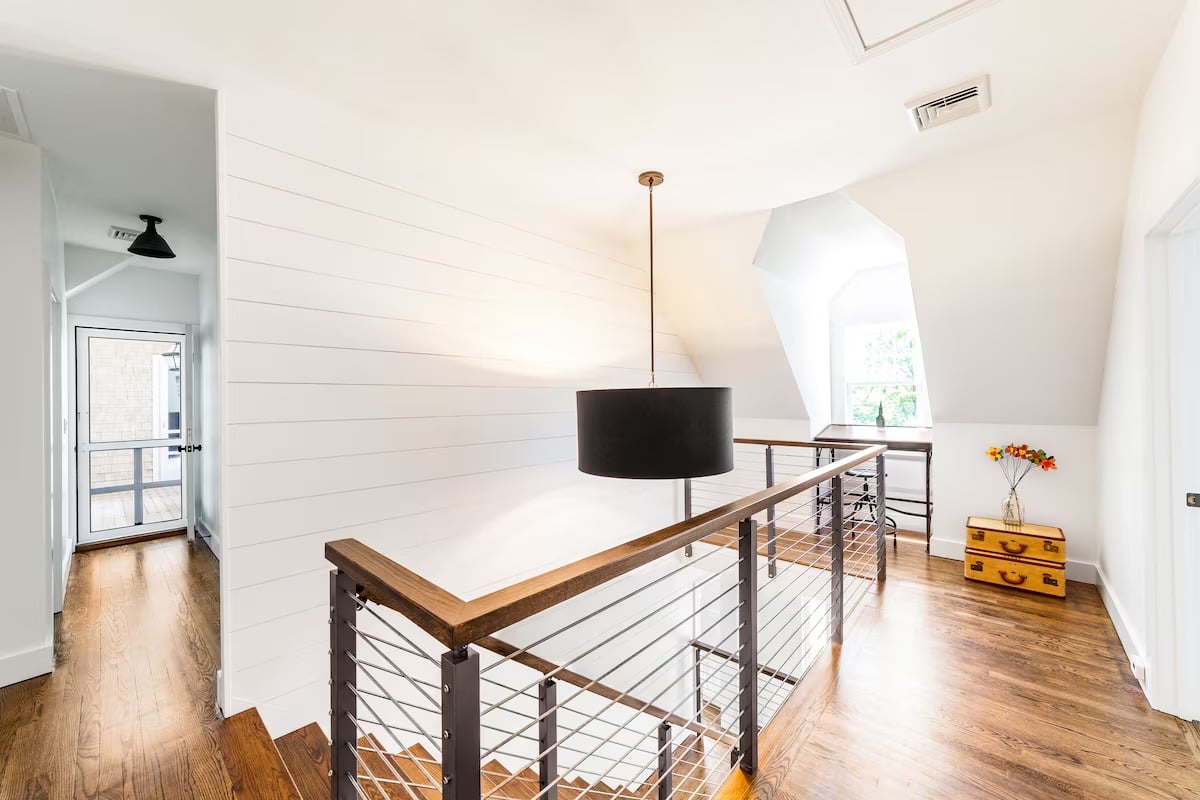 Luxury 5 Bedroom Katama Estate With Pool & Hot Tub