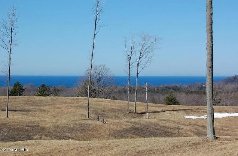 9459 W Sleepy Valley Dr