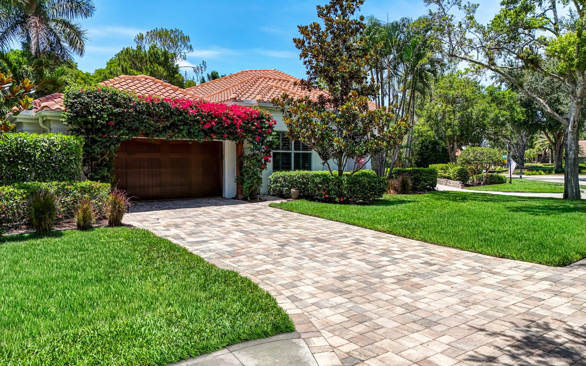 7562 Cordoba Cir