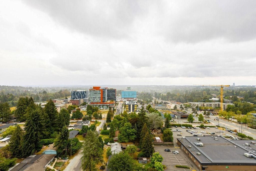 13655 Fraser Hwy, #1811