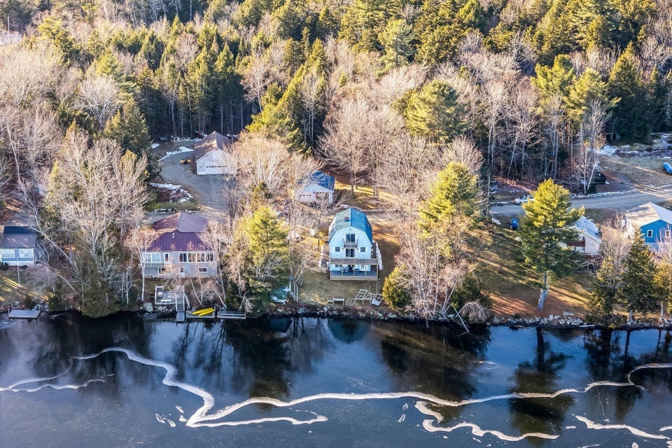 36 Worcester Way Lincoln, ME 04457