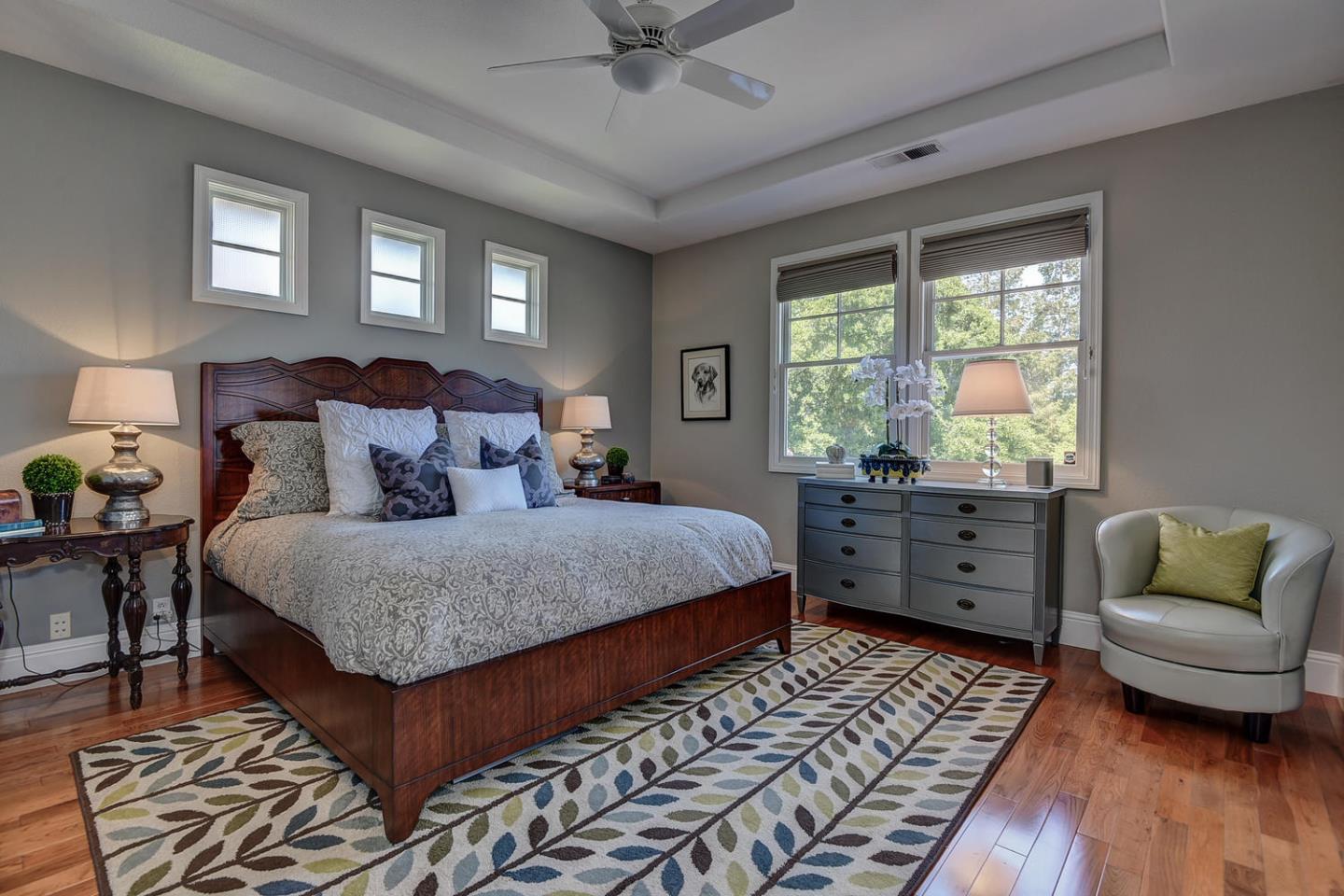 151 Serra Ct