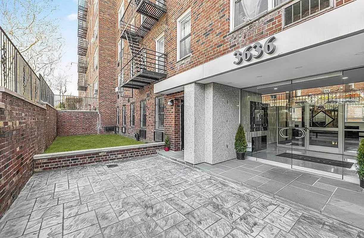 3636 Fieldston Rd #5B