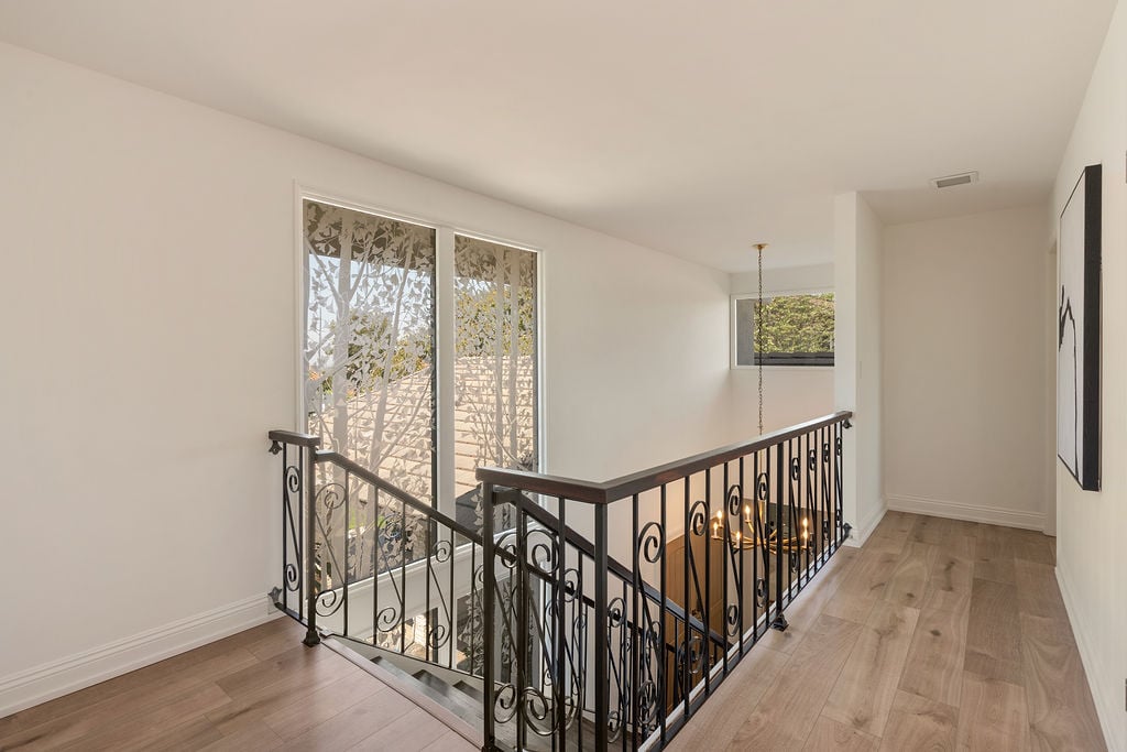 11042 Hunting Horn Drive, North Tustin, CA 