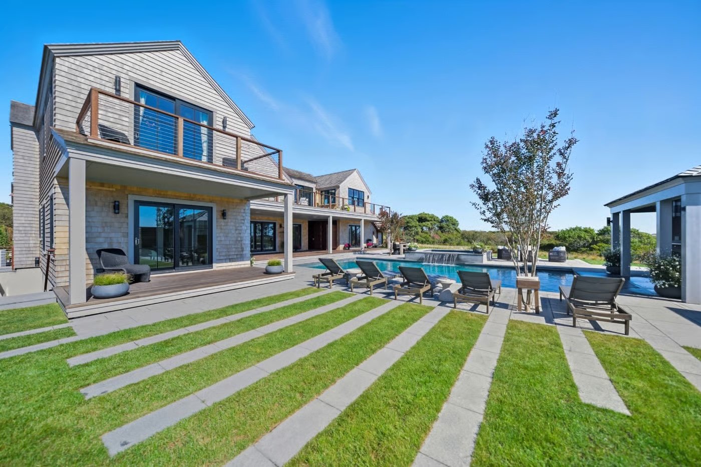51 Weweeder Avenue