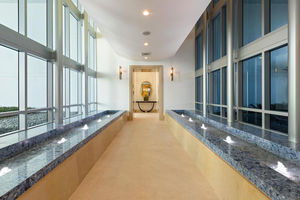 5959 Collins Ave Unit: PH2007, Miami Beach, FL 33140