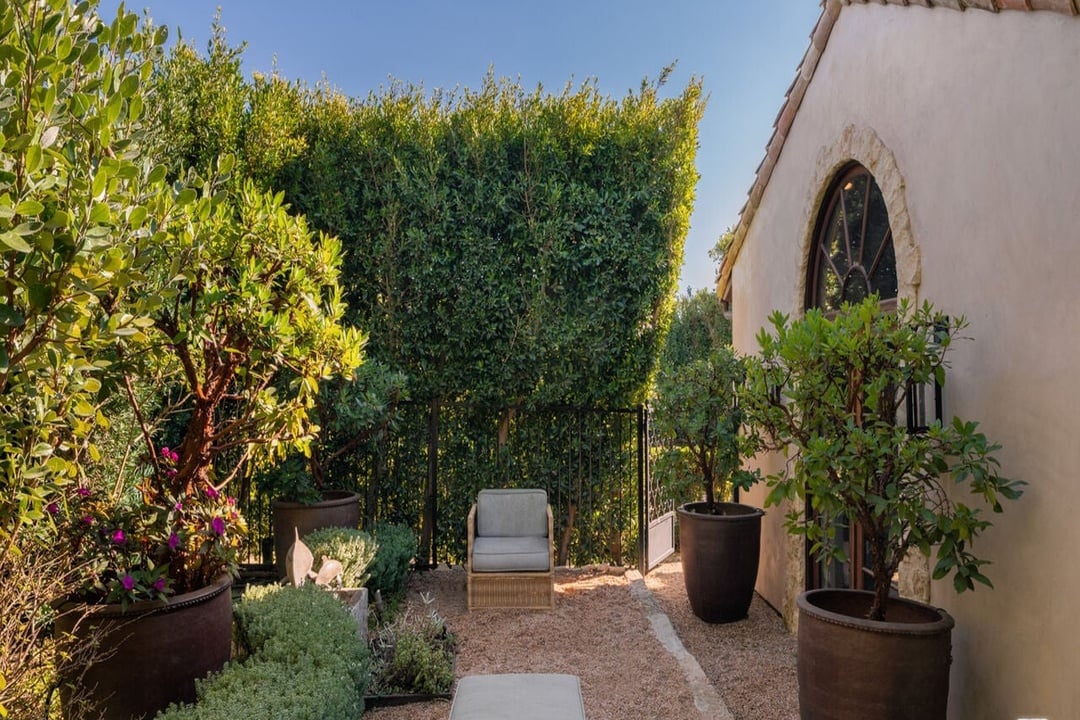 Aurex Estate, Blue Dane Ln, 90265