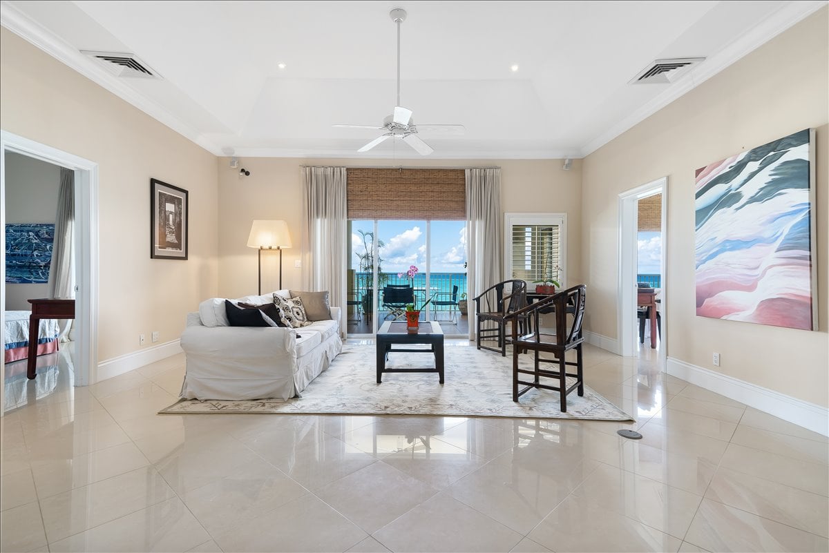 4C Caves Heights