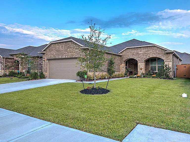 656 Tenuta Ln