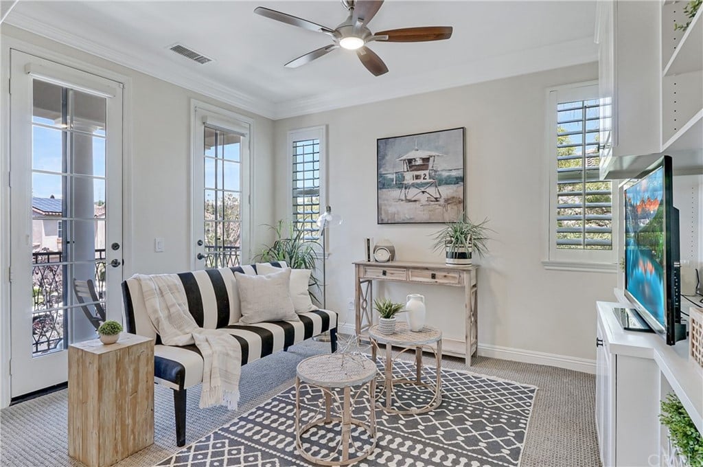 6 Galora Ln