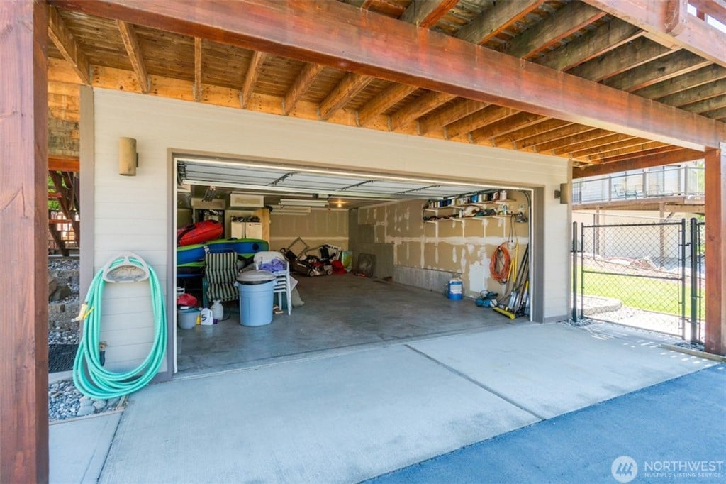 380 W Beach Drive