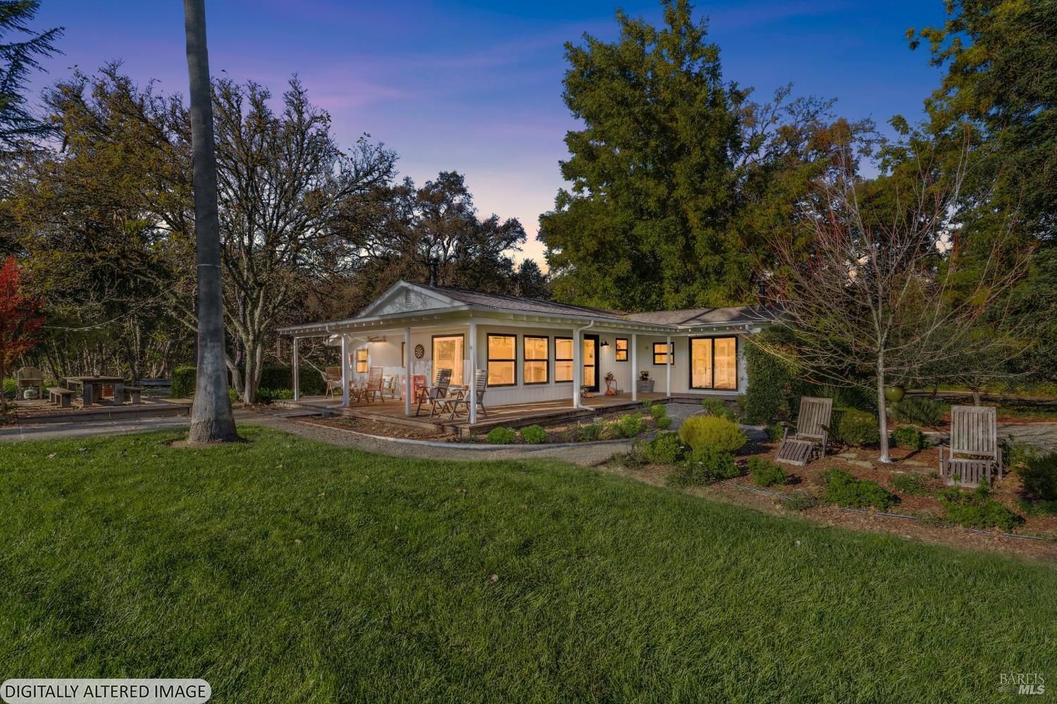 2 Foothill Blvd