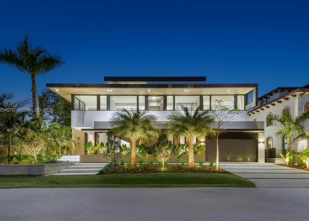 641 Flamingo Dr