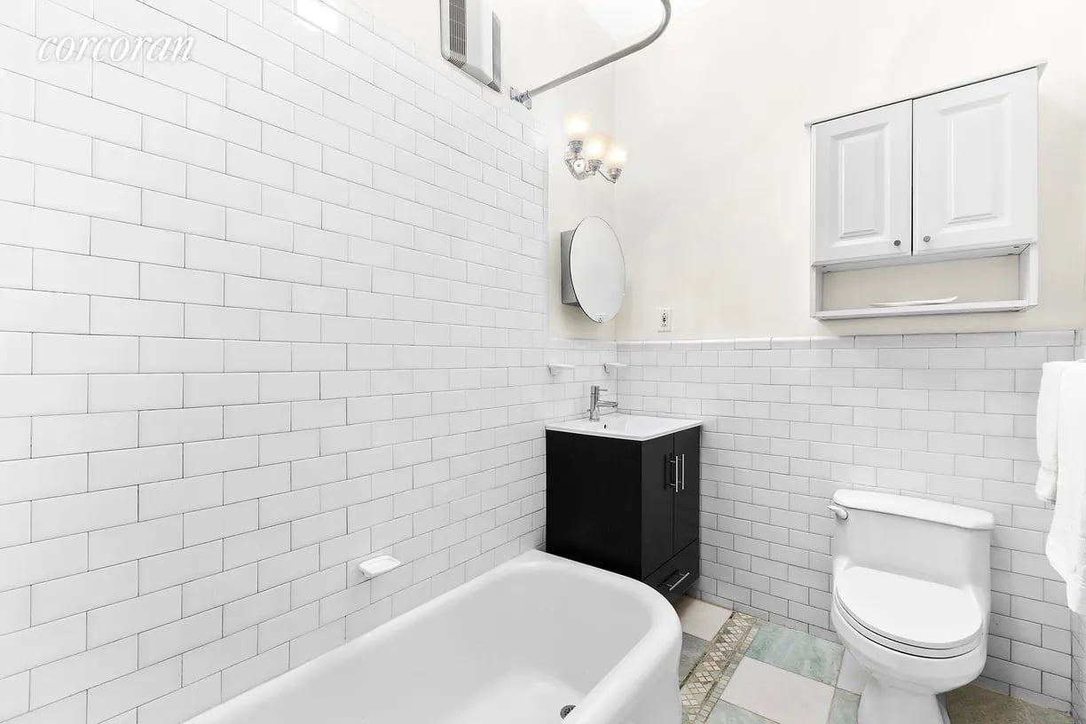 111 W11th St Apt 1FW