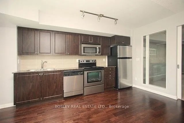 209 Fort York Blvd #468