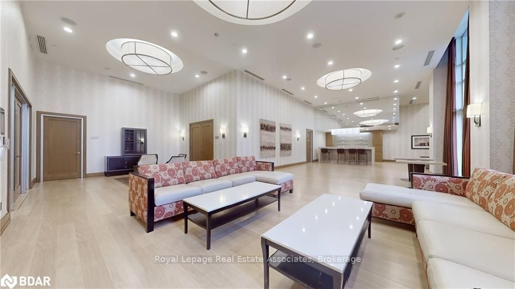 PH IN NORTH YORK'S MOST DESIRABLE NEIGHBOURHOODS