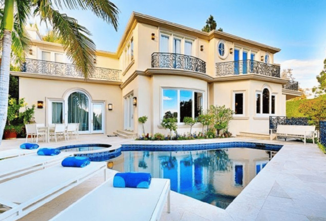 Gorgeous Palisades Riviera home