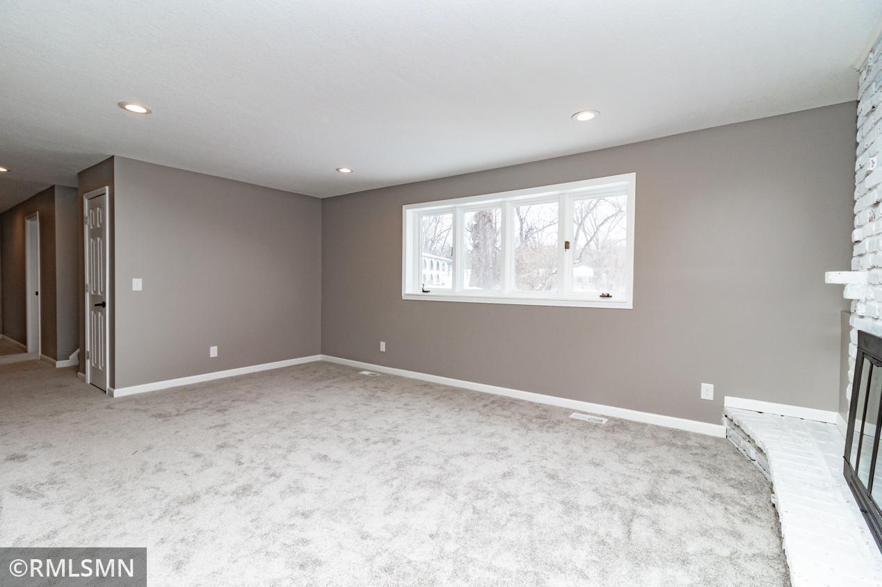 207 Belmont Ct