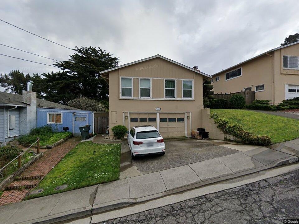 2381 Toyon Way