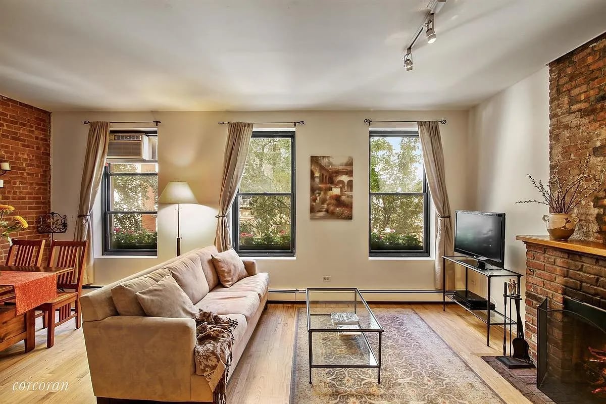 202 W 92nd St APT 2F