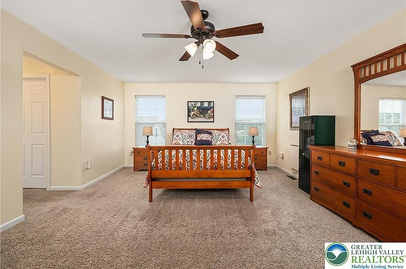 2912 SILVER CREEK CIRCLE