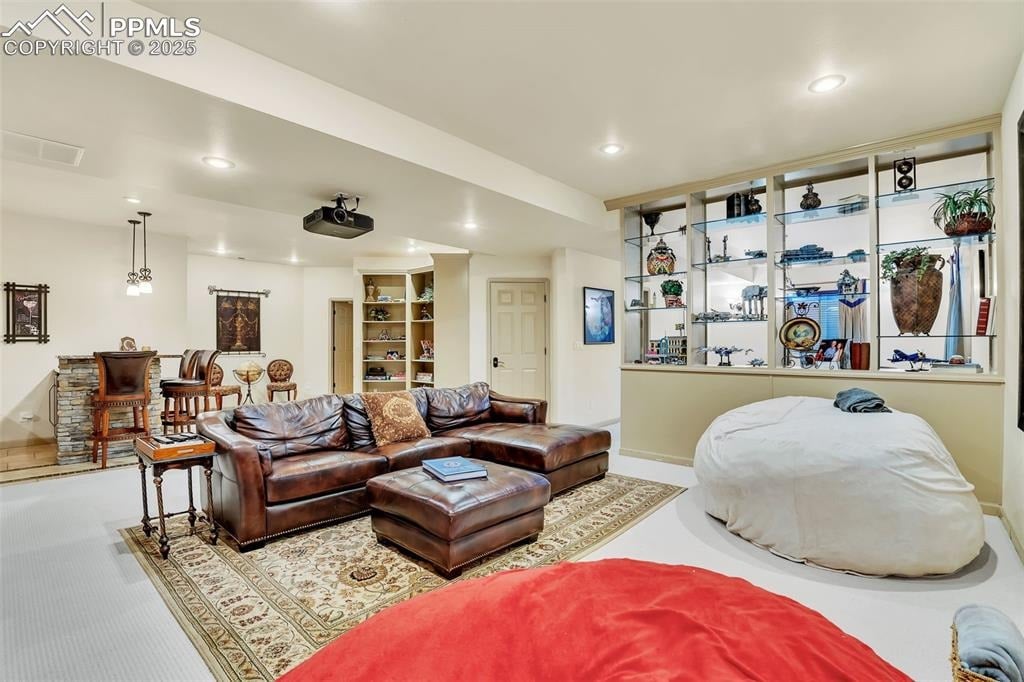 583 Silver Oak Grove