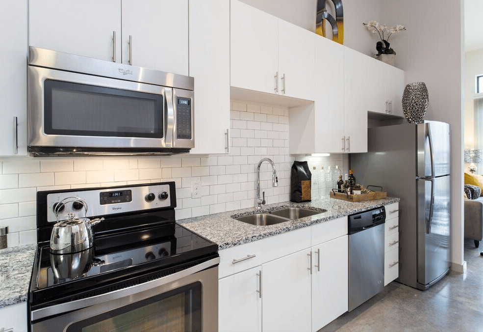 Enjoy up to 4 Weeks base rent FREE!