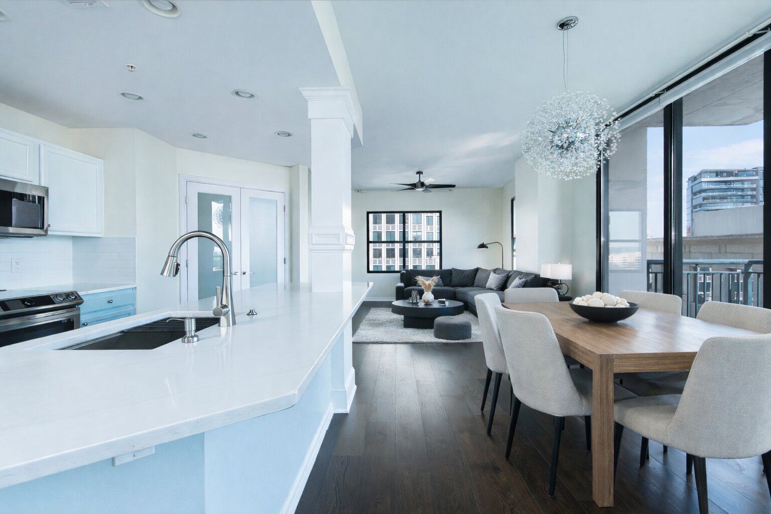 3040 Peachtree Road Unit 1003