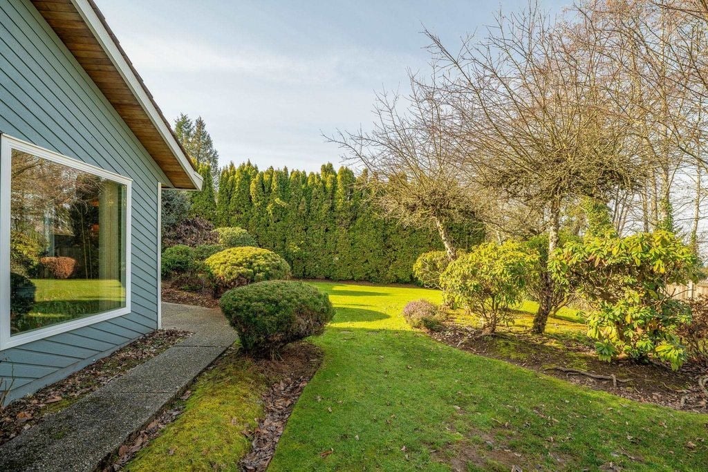 11701 Summit Cres