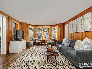 6487 County Road 43