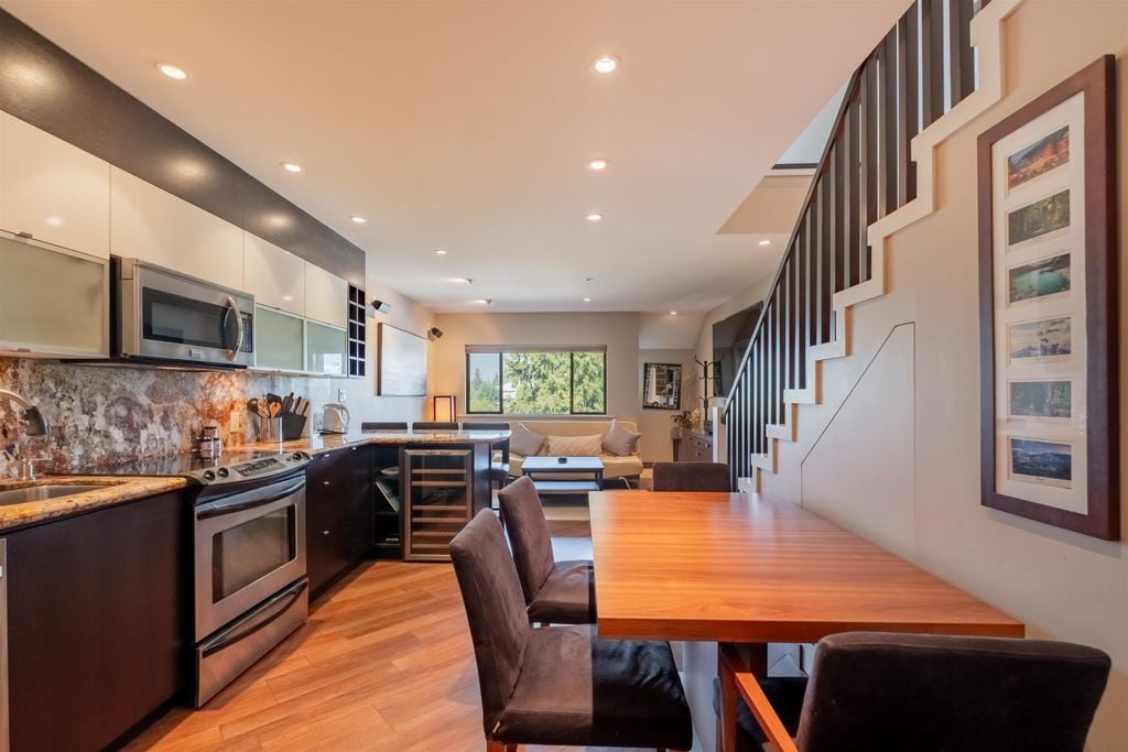 4201 Sunshine Pl, #4