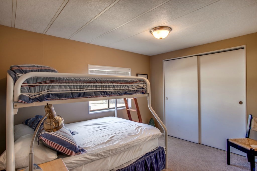 420 W Entiat Dr