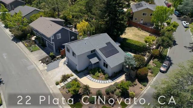 22 Plata CT, Novato