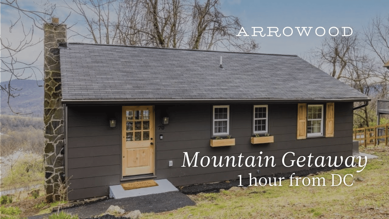 Arrowood Cottage | Luxury mountain house in Linden, Virginia with views of the Blue Ridge Mountains