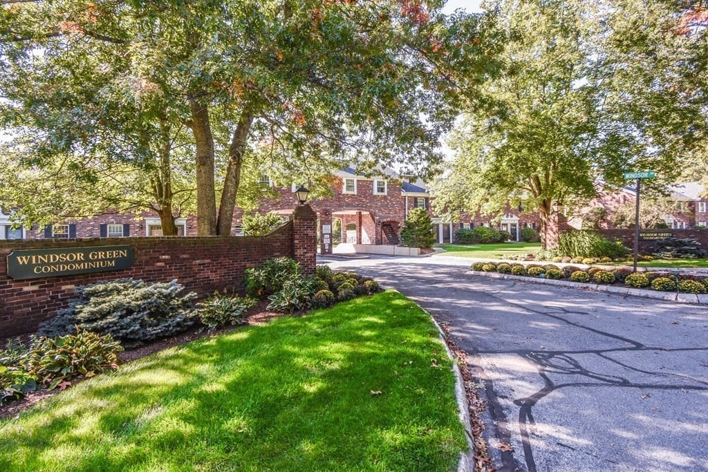 407 Windsor Dr, #407