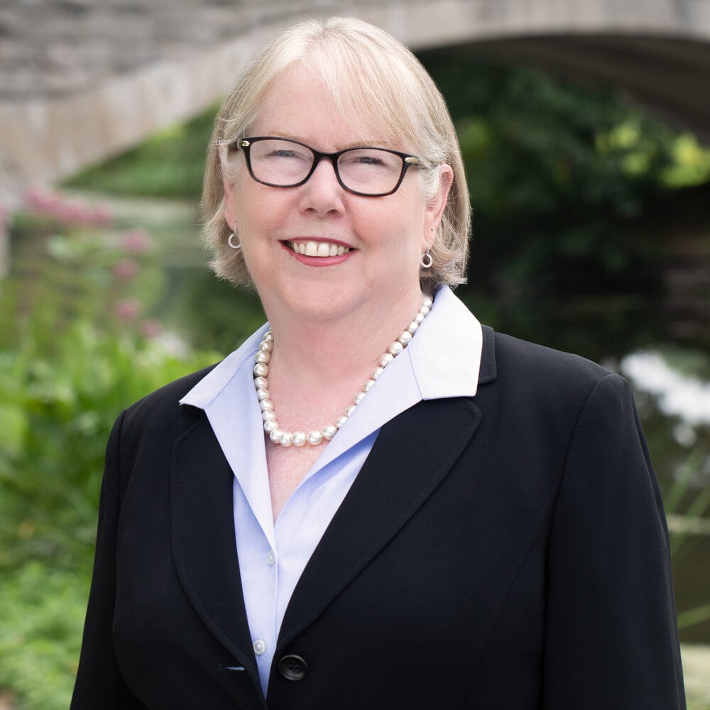 Patricia Aronoff Montclair, NJ Real Estate Agent Headshot