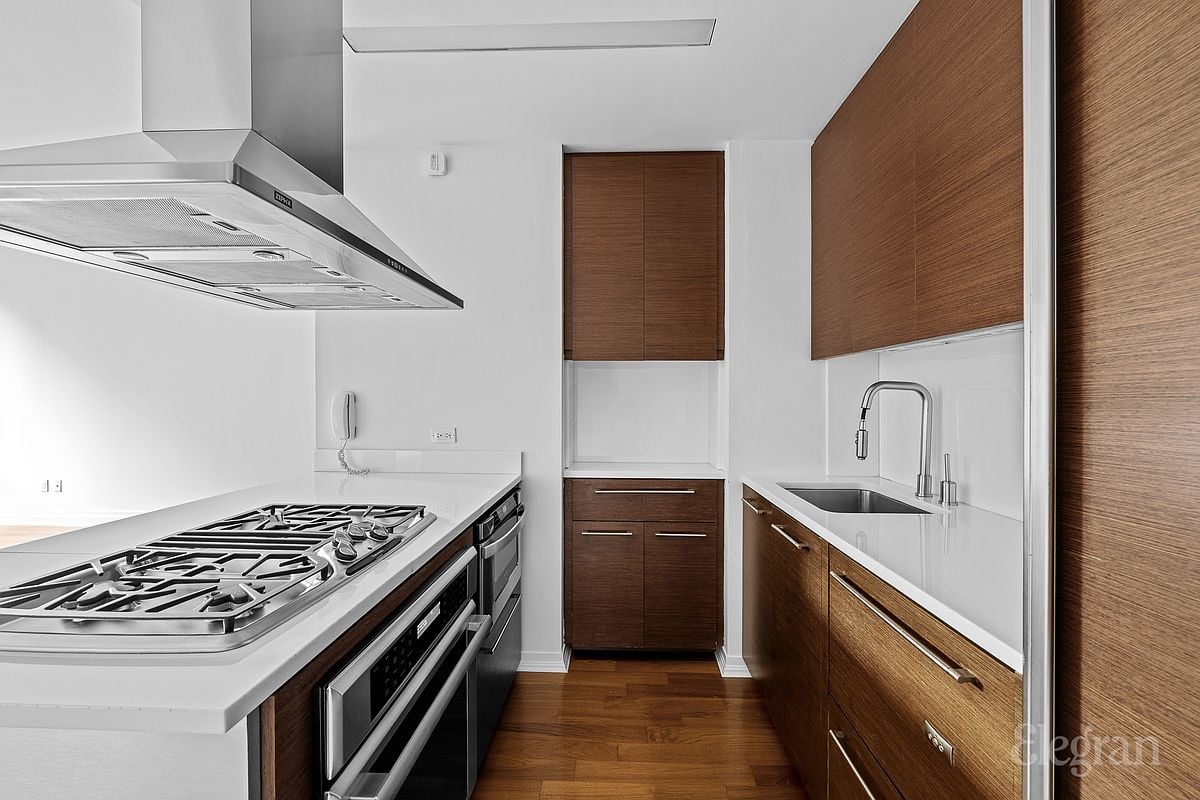 39 East 29th Street