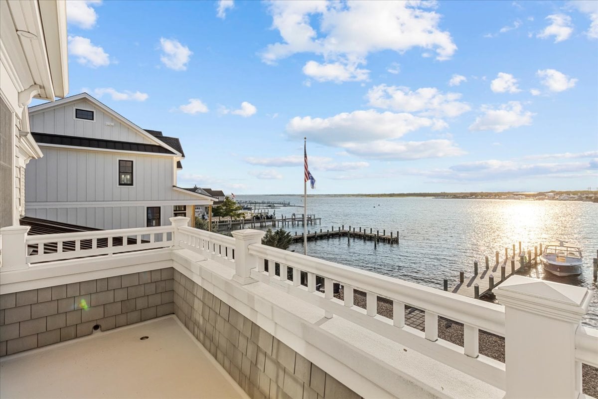 1200 Bay Avenue, Mantoloking