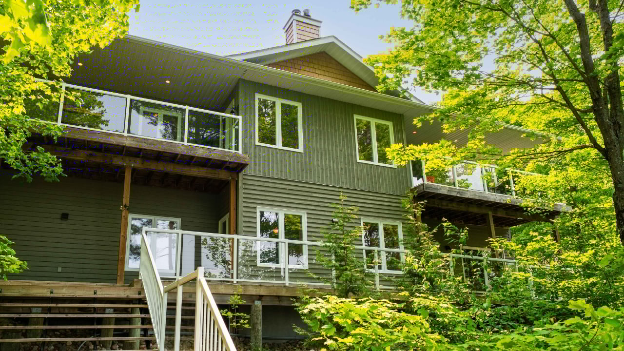 FOR SALE: 276 Jeffrey Rd, Ryerson | $2,149,000