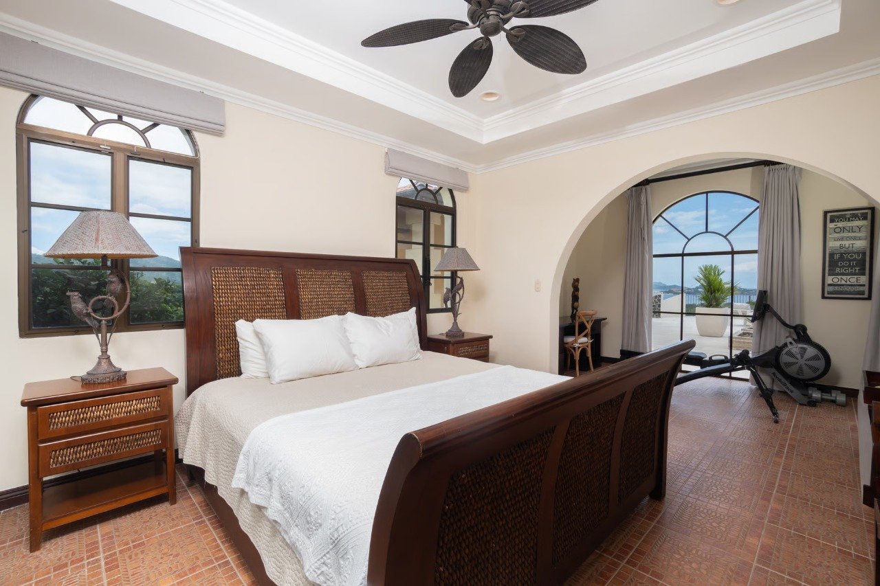 Casa Loro | Luxury Oceanview Estate in Playa Potrero, Costa Rica