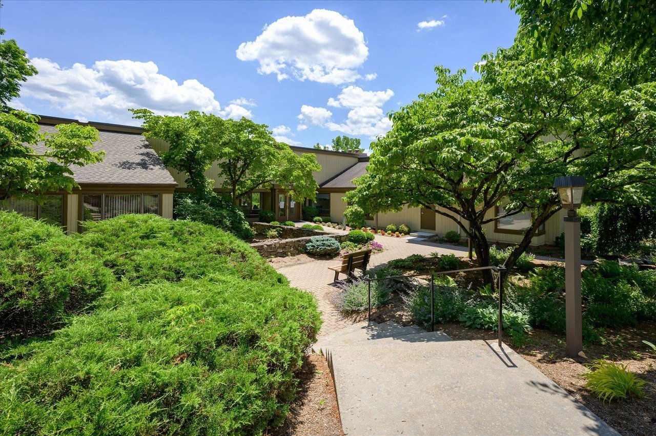 378 Heritage Hills Unit: D