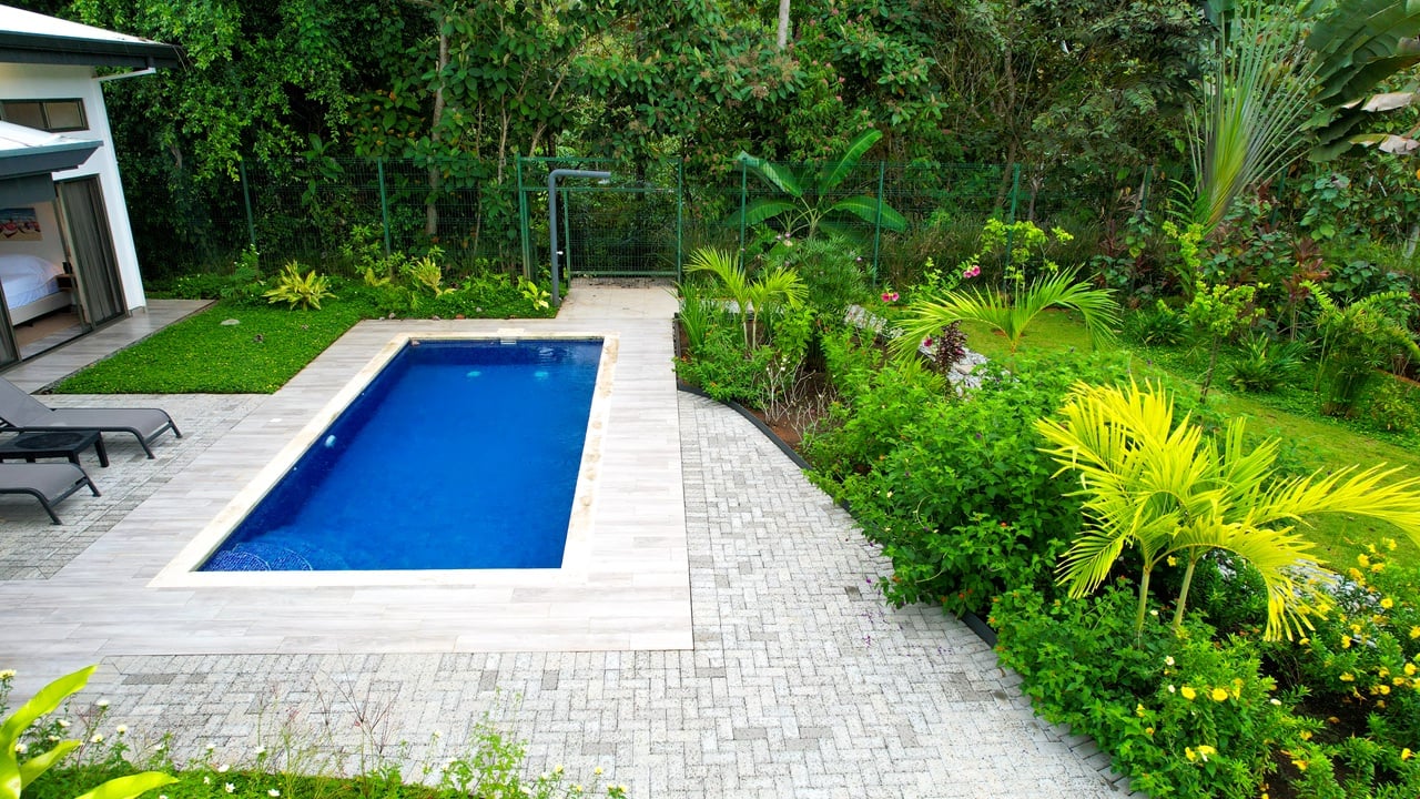 Modern 3BR Home in Highly Desirable Gated Community in Ojochal Costa Rica